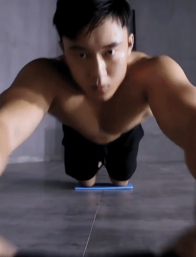 CoreFlex™ - Dein smarter AB-Roller für maximale Bauchmuskeln!