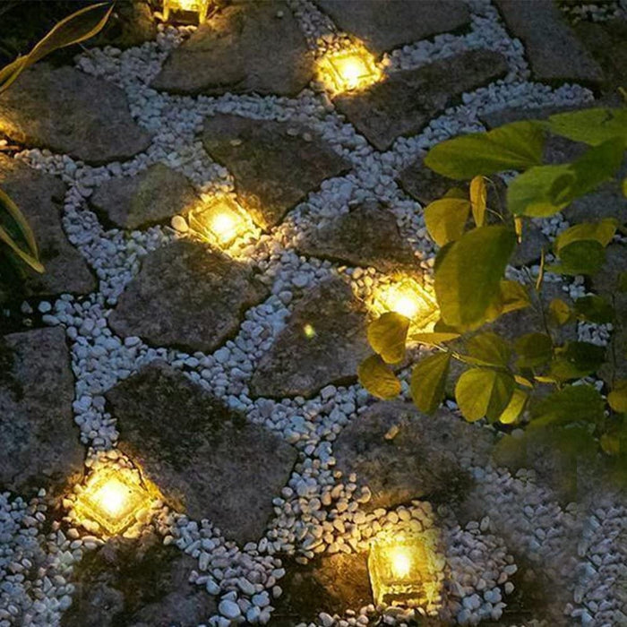 GlowBrick™ - Wegbeleuchtung in Form von Glasbausteinen!